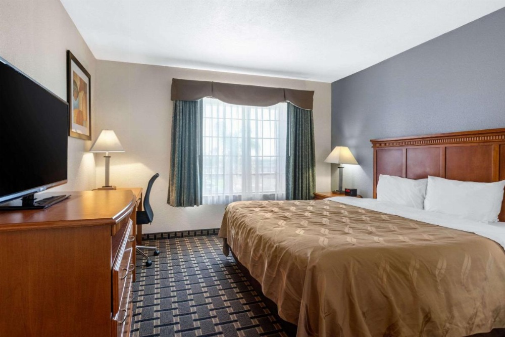 Family Room, 1 King Bed and 1 Queen Bed, Non Smoking