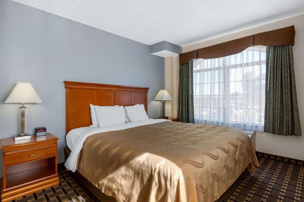 Room image 2